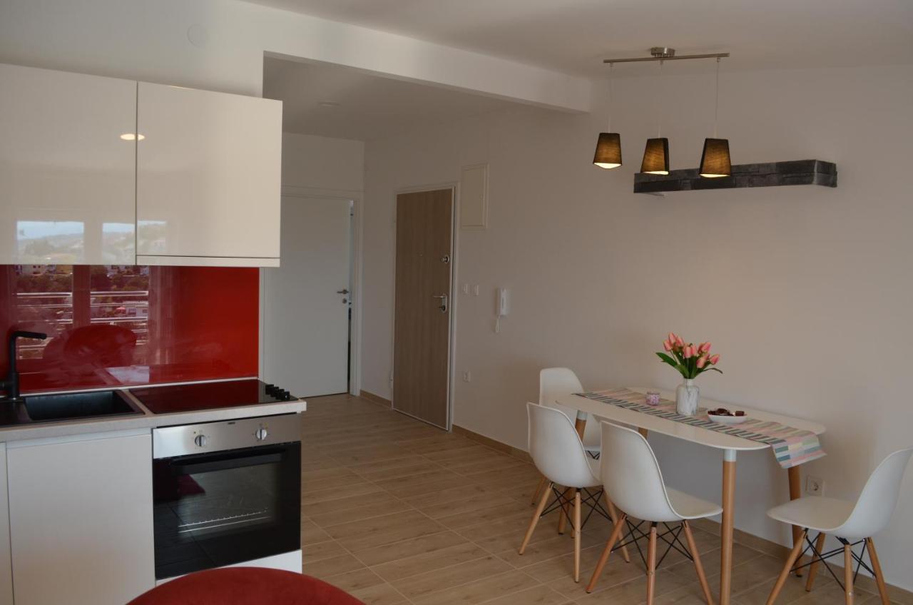 Apartments Korina Crikvenica Exteriör bild