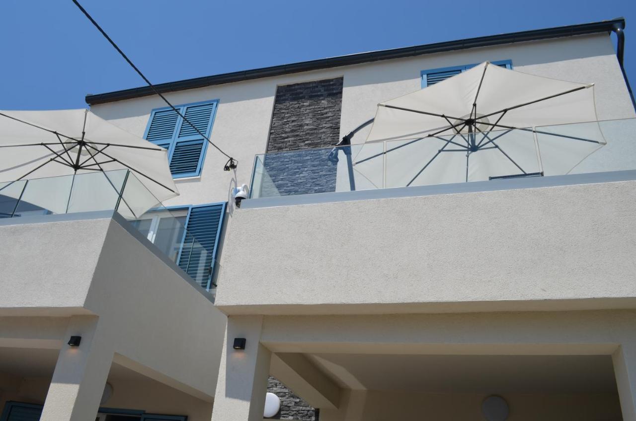 Apartments Korina Crikvenica Exteriör bild