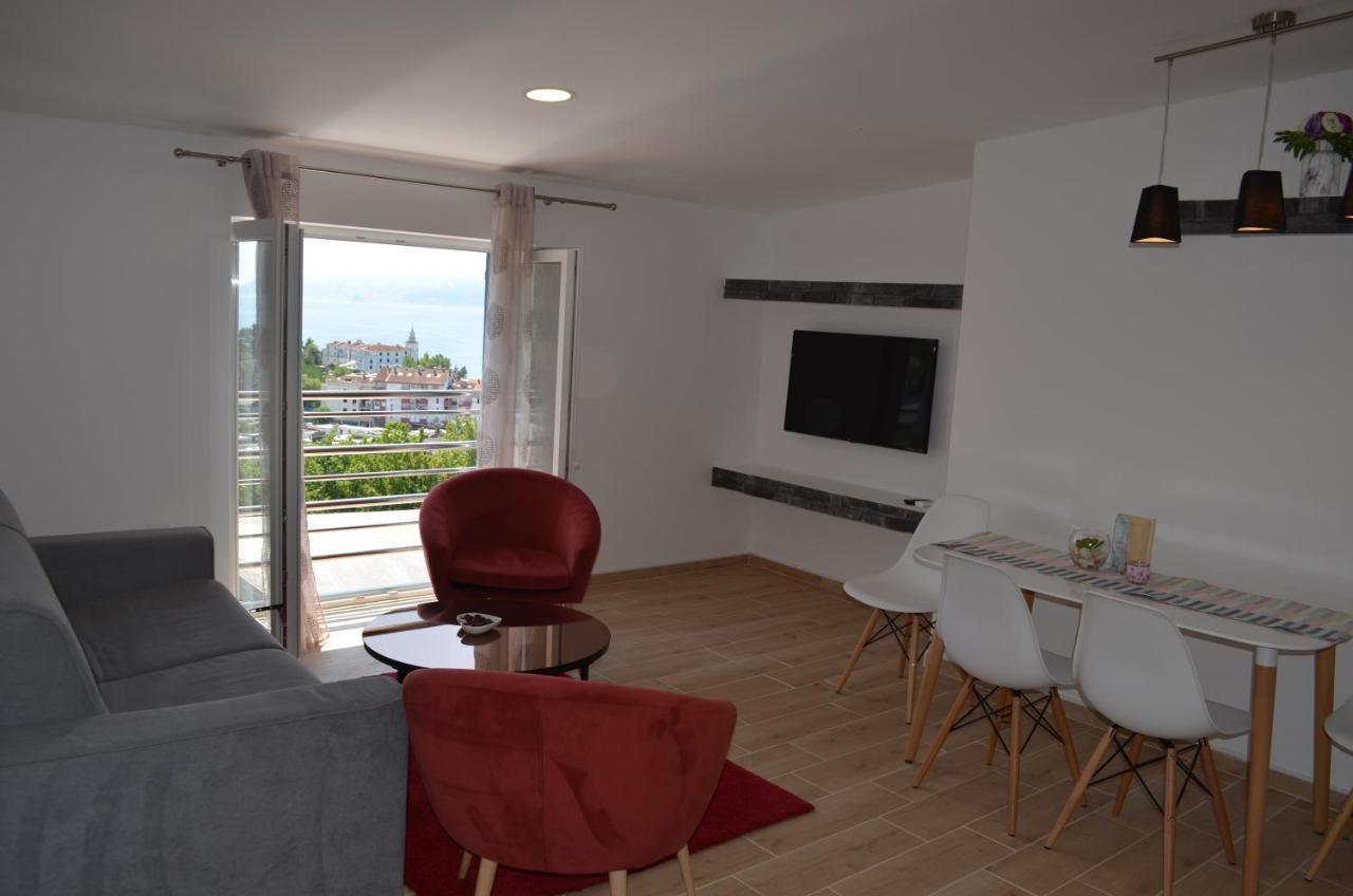 Apartments Korina Crikvenica Exteriör bild